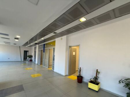 Rent | Ambjent Biznesi | Rruga e Kavajës | 16000 €/month