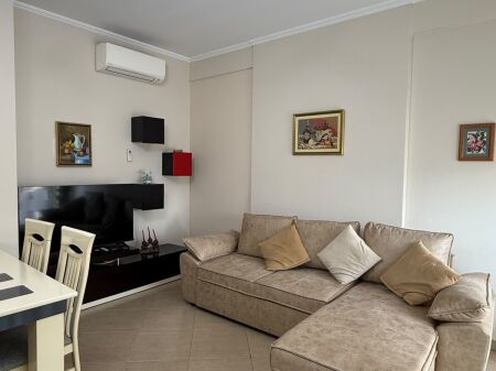 Qera, Apartament 1+1, Rruga e Bogdaneve, Tirane . Empire73906