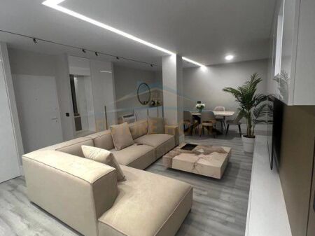 Rent, Apartment 2+1+2, Bllok, Tirana.