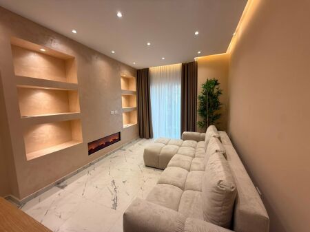 Apartament me Qera 1+1+Post Parkimi Ne Laprake (ID B2101900) Tirane