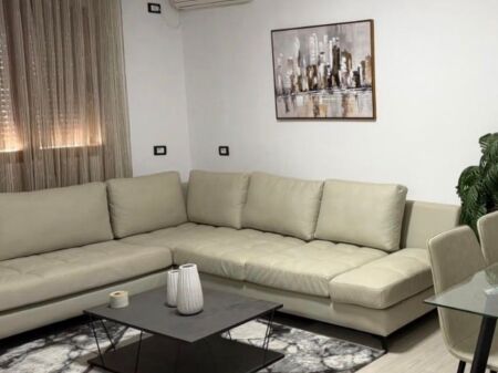 Apartament me qera 2+1 Rruga e Elbasanit