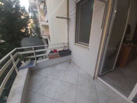Jepet me qera apartament 2+1 prane Kopshtit Zoologjik