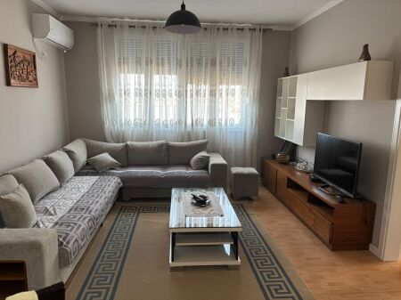 2+1,kat 4 Ashensore,siri kodra ,550 mije leke