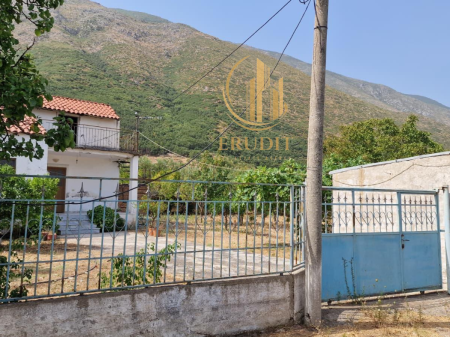 SHTËPI PRIVATE NË SHITJE  DUKAT, VLORË