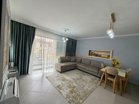 Qira, Apartament 1+1+Post Parkimi, Rruga e Barrikadave, Tiranë.