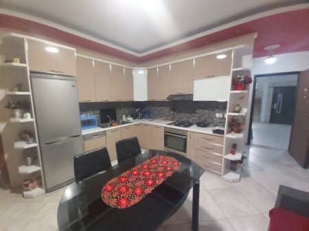 Apartament me qera 2+1 Kopshti Zoologjik