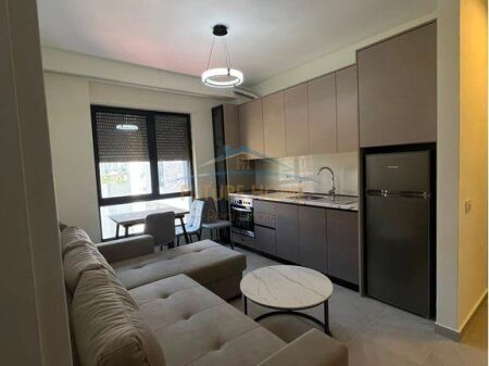 JEPET ME QIRA APARTAMENT 1+1+ POST PARKIMI , SELVIA, TIRANE