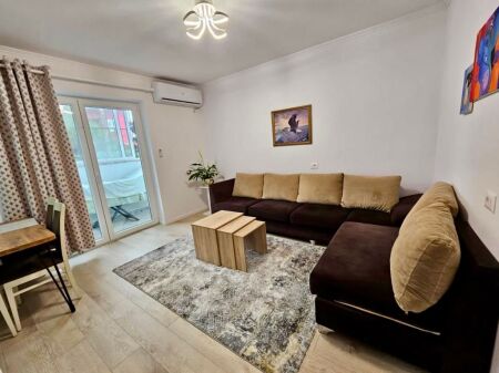 🏡 AFFITTO Appartamento 1+1 📍 Via Kavaja, Vicino alla Clinica “Nostra Signora del Buon Consiglio” ✨