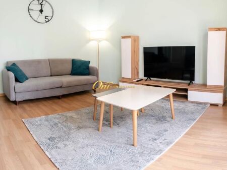 RRUGA E BARRIKADAVE APARTAMENT PER QERA 3+1