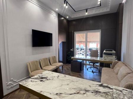 Office for rent opposite Amerikan 3 at Golden Park!
