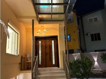 Affitto, Locale Commerciale, Via Naim Frasheri, Tirana