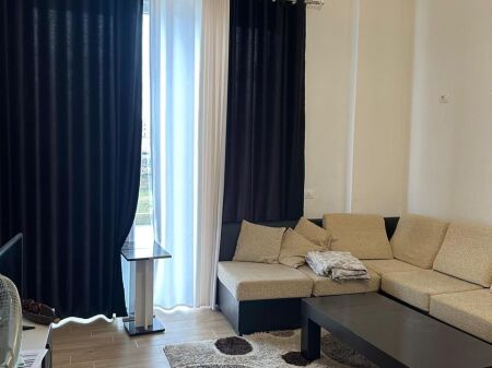 For rent 2+1 Astir Tudas 50,000 leke