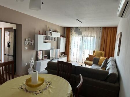 Brryl, apartment 2+1 for rent! 650 Euro