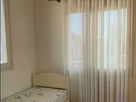 APARTAMENT 2+1 50,000 LEKE RRUGA JORDAN MISJA