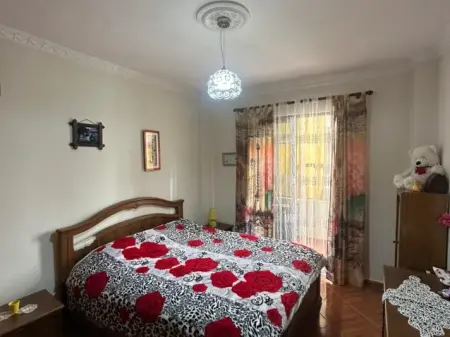 Apartment 2+1 for rent at Don Bosko Street, Jordan Misja Street, Lapraka.