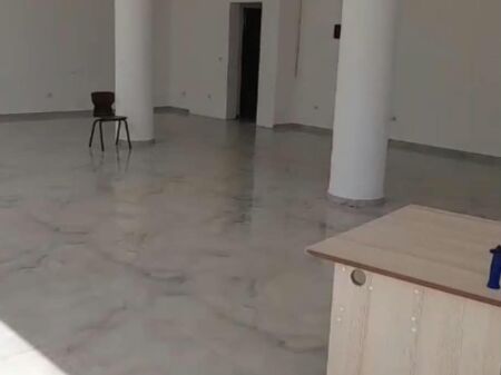 Rent | Ambjent Biznesi | Bërzhitë | 500 €/month