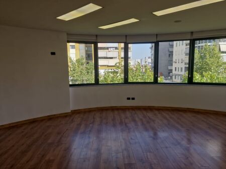 Jepet me qera apartamenti 2+1