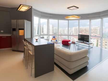 JEPET ME QERA APARTAMENT 2+1+BALLKON "TE KOMPLEKSI KIKA 1 " 870 EURO