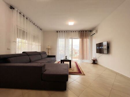 Affitto, Appartamento 2+1+2+Veranda, Don Bosko, Tirana.