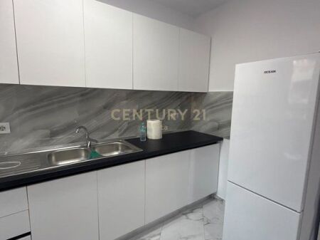 Apartament 2+1 me Qira në Durrës, pranë Spitalit!!