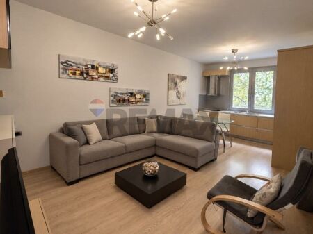 Apartament - Për Shitje - Ura e Tabakëve, Tiranë(ID: 530201001-881)
