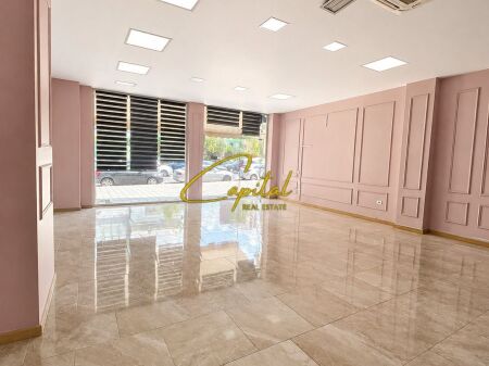 AMBIENTE COMMERCIALE IN AFFITTO 138 M2 EX PARCO 100.000 LEKE