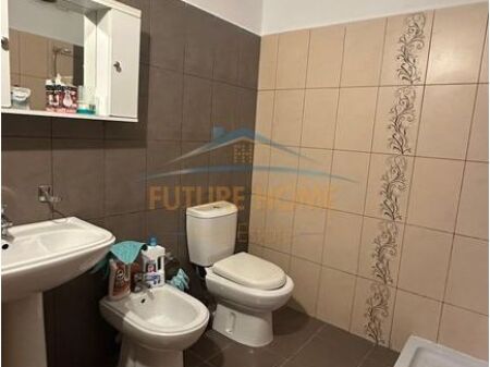 For sale, Apartment 2+1, Wilson Square, Tirana
