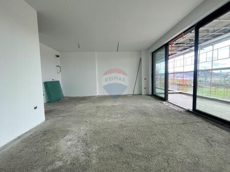 Apartament ne shitje, 2+1 me verande, prane TEG!