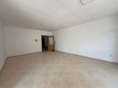 Shitet apartament 2+1+2+Depo tek ish Ekspozita , Rruga Myslym Shyri .