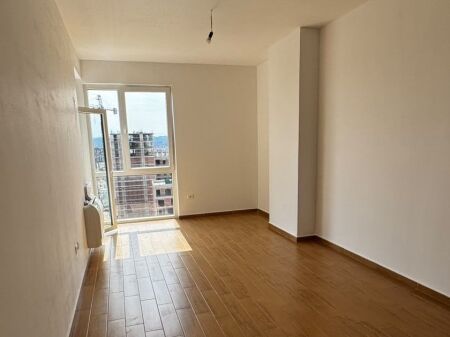 🏡 JEPET ME QIRA | APARTAMENT 2+1 – BULEVARDI I RI