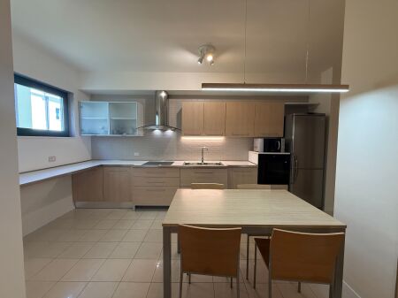 Apartment for rent near the High School 2+1