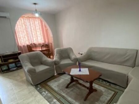 Qera | Apartament 2 + 1 | Rruga Ali Visha | 620 €/muaj