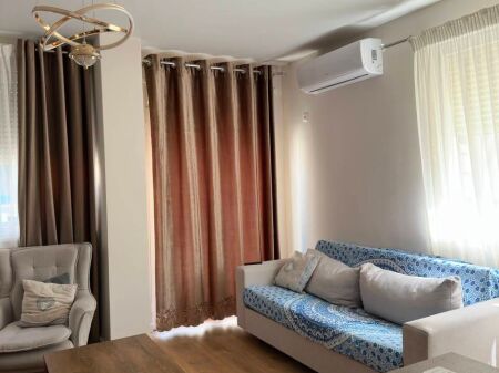 Shitet Apartament 2+1-Liqeni i Thatë!