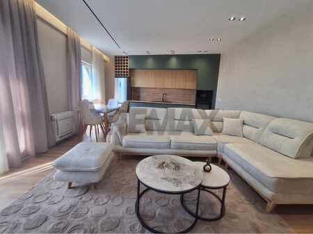 Apartament - Për Shitje - Bulevardi i Ri, Tiranë(ID: 530411012-182)