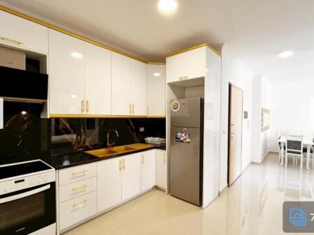 Apartment 2+1 for Long Term Rent - Hotel Kraal, Vlore