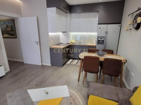 Appartamento 2+1 in affitto Complesso ASL 850 € /Mese 80.000 Lek /Mese