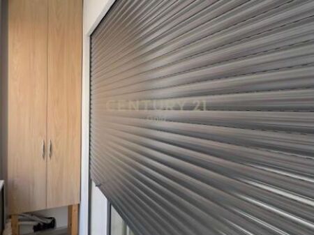 APARTMENT FOR RENT + PARKING SPACE AT THE ELECTRIC MARKET!!