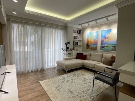 APARTAMENT ME QERA 2+1+BALLKON RRUGA BARDHYL 85.000 LEKE  FH-92813