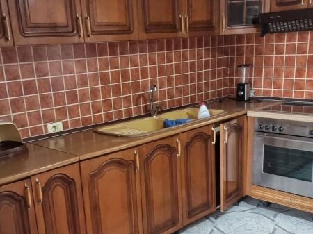APARTMENT 1+1 FOR RENT 45,000 LEKE AT ALI DEMI