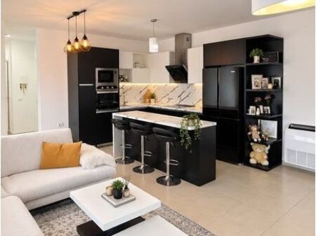 APPARTAMENTO 2+1 IN VENDITA RESIDENZA ALBA, EX CAMPO D'AVIAZIONE! 295.000 €
