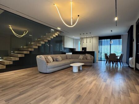🏡✨ VILLA DI LUSSO IN AFFITTO – TEG