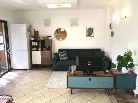 Apartament 2+1 me qira ne Qender