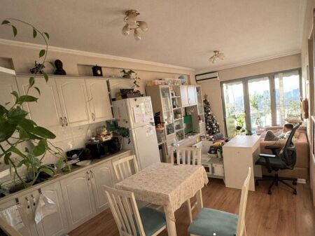 SHITET APARTAMENT 1+1 RRUGA E DIBRES 155.000 EURO FH-92652