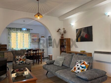 Apartament - Për Qira - Ambasada Amerikane, Tiranë(ID: 530261056-299)