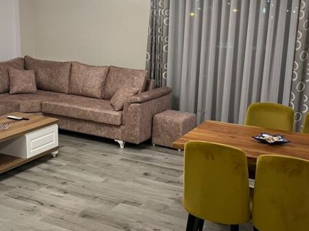 🏡✨ JEPET ME QIRA APARTAMENT 1+1 + PARKIM – PRANË TEG ✨🏡
