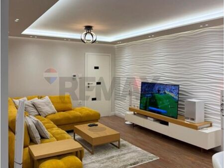 Apartament - Për Shitje - Blloku Gintash, Tiranë