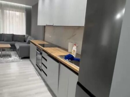 Shitet Apartament 2+1+2 i mobiluar tek ish fusha e aviacionit