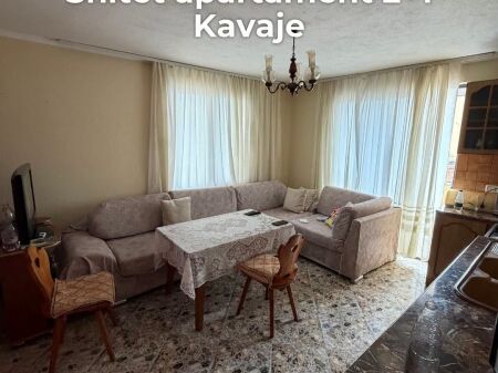Shitet apartament 2+1 prane shetitores Josif Budo,Kavaje