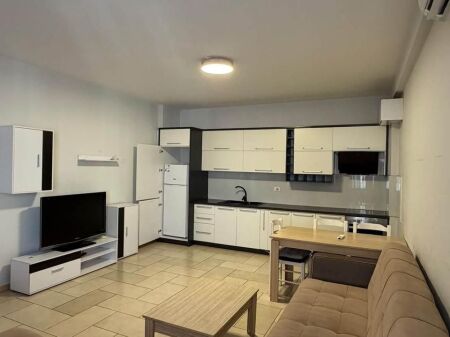 Affitto | Apartament 1 + 1 | Astir | 400 €/mese