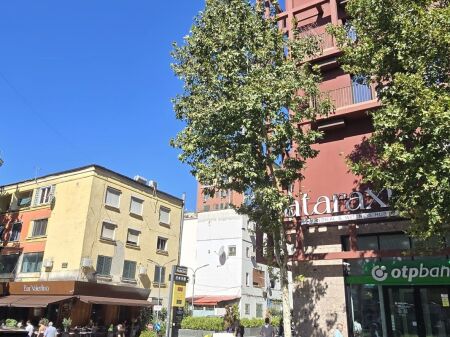 Shitje | Apartament 2 + 1 | 21 Dhjetori | 195000 €